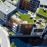 Moblert I Det Fineste Stedet I Byen