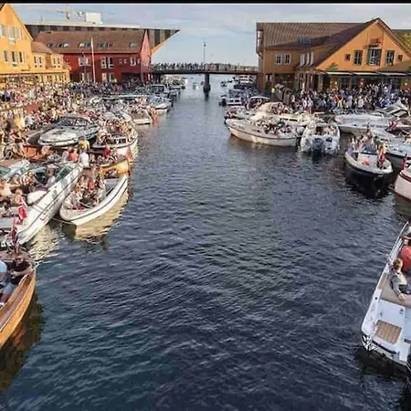 Moblert I Det Fineste Stedet I Byen Kristiansand